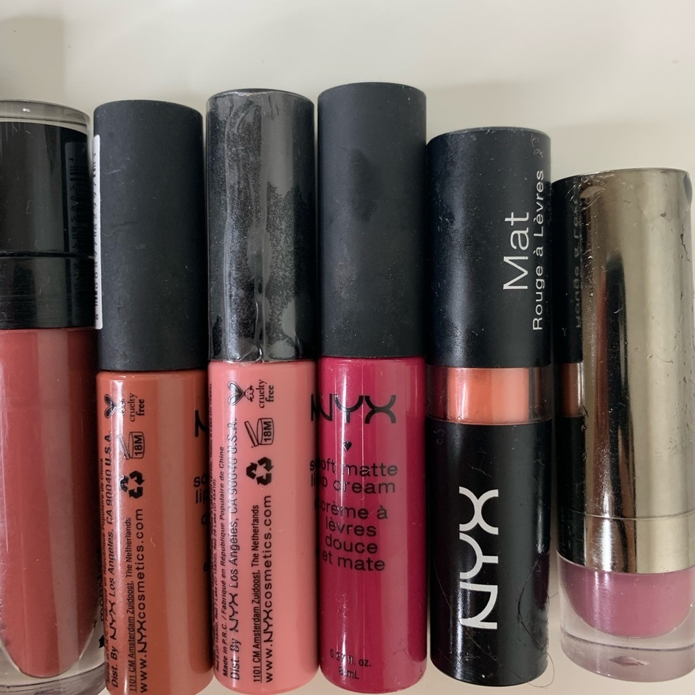 Lipsticks / lip gloss bundle - Picture 6 of 6